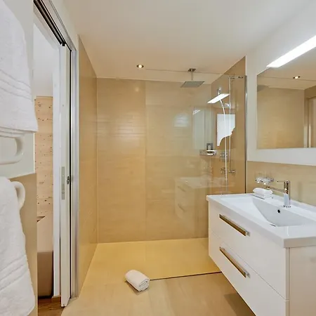 Welschen Apartments Hoernligrat Zermatt Room photo